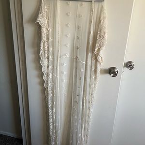 Lace Cardigan / Cover up